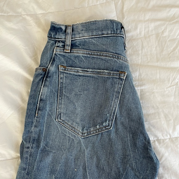 Women’s Abercrombie and Fitch jeans - Picture 3 of 3